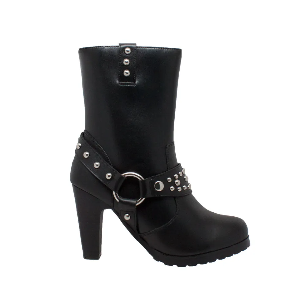 8546 Women's Heeled Boot w/Studs