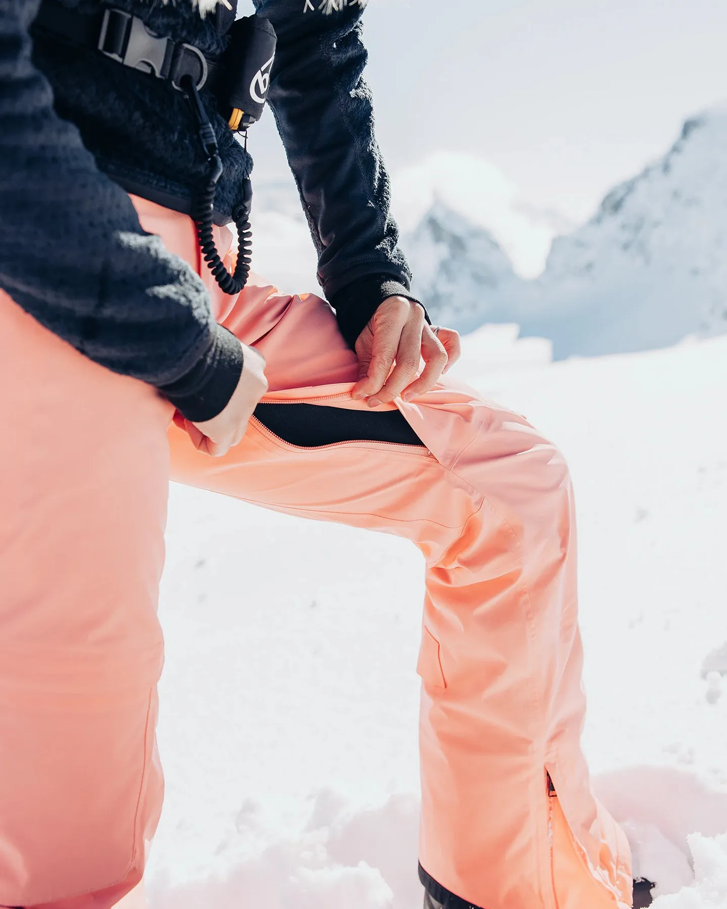 Burton Women's [ak]® Summit Gore-Tex 2L Snow Pants - Reef Pink