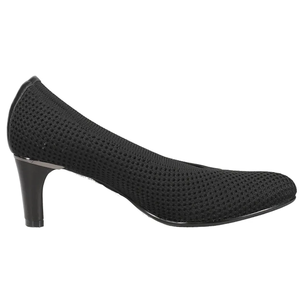 Darrie Round Toe Pumps