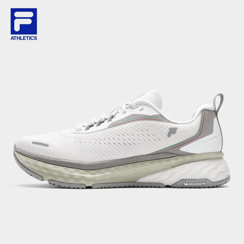 FILA CORE SPD Chetah 1  ATHLETICS SPORT PERFORMANCE Men Running shoes Sneakers (White)