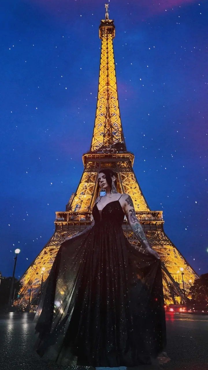 Paris | EVENING GOWN**