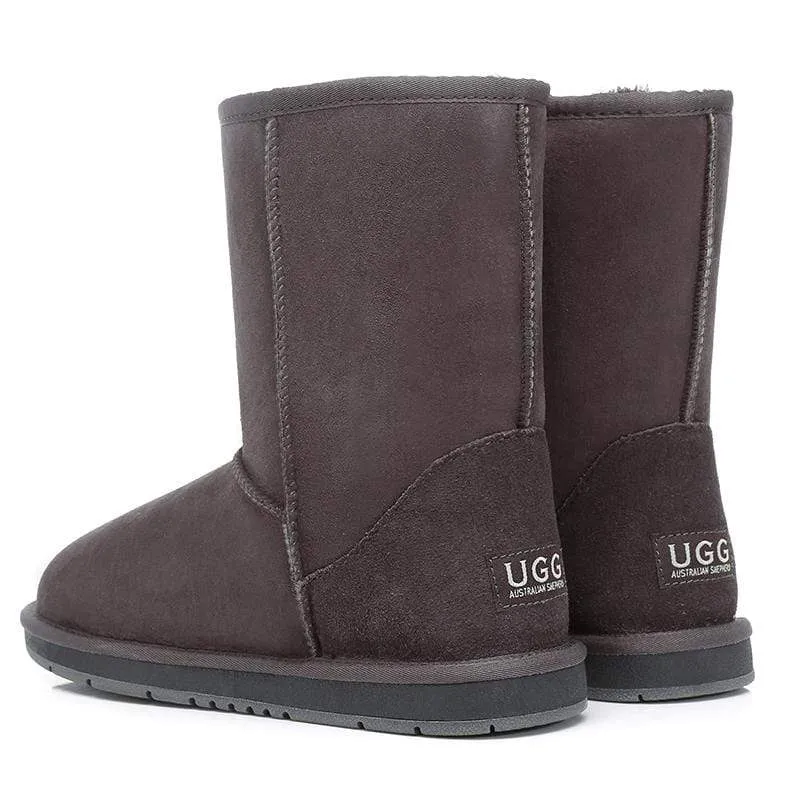 Short Classic UGG Boots