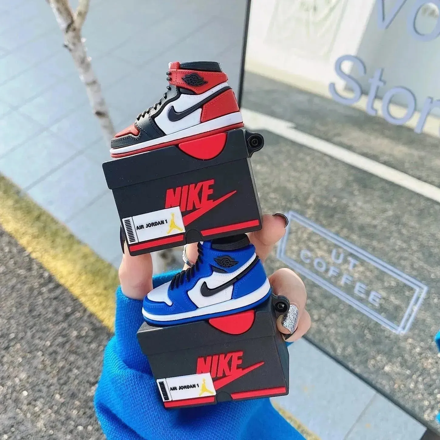 Sneaker Snap Case (For Airpods)