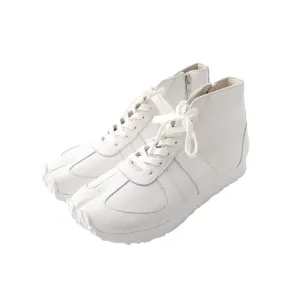 Tabito "Brace" Sneakers (White)