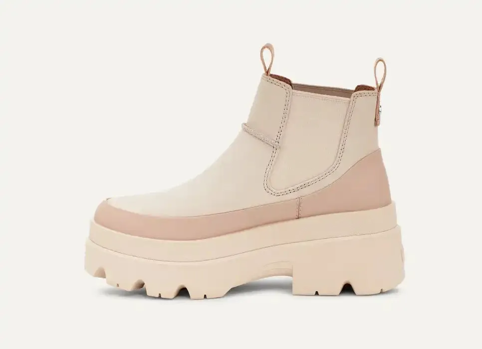 UGG® Women's Brisbane Chelsea